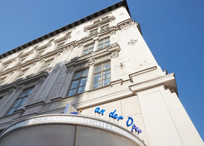 Living An Der Oper