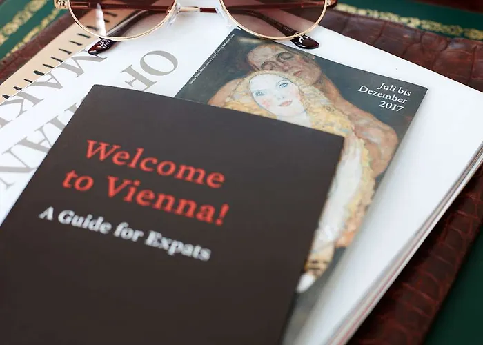 Living An Der Oper Hotel 4*